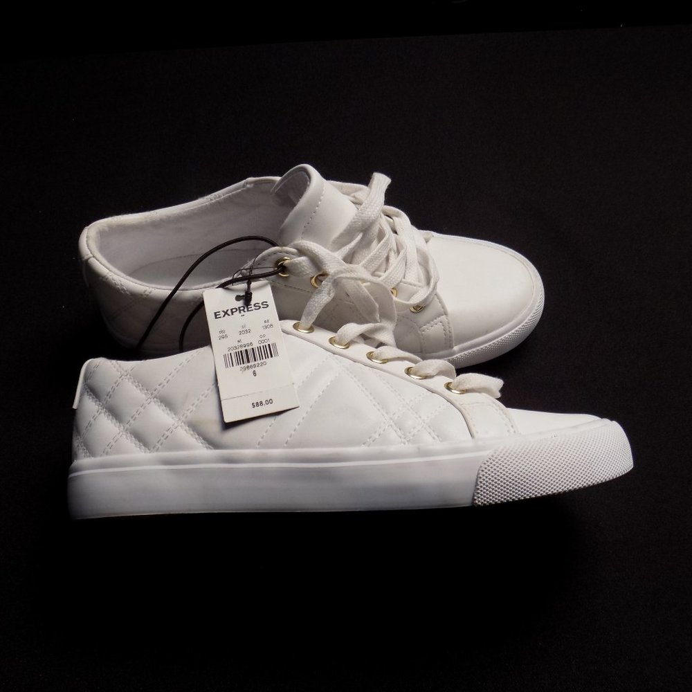 Express Woman's Size 6 Sneakers - Picture 2 of 4
